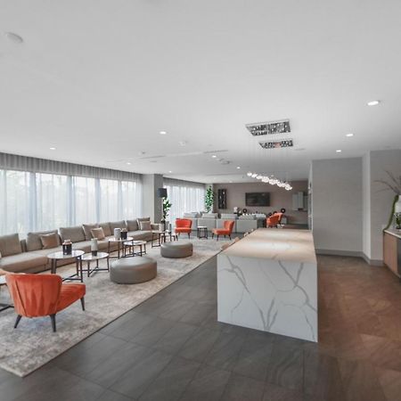 Cozy 1- 1 Bedroom Steps From Downtown Doral Park Miami Exterior foto